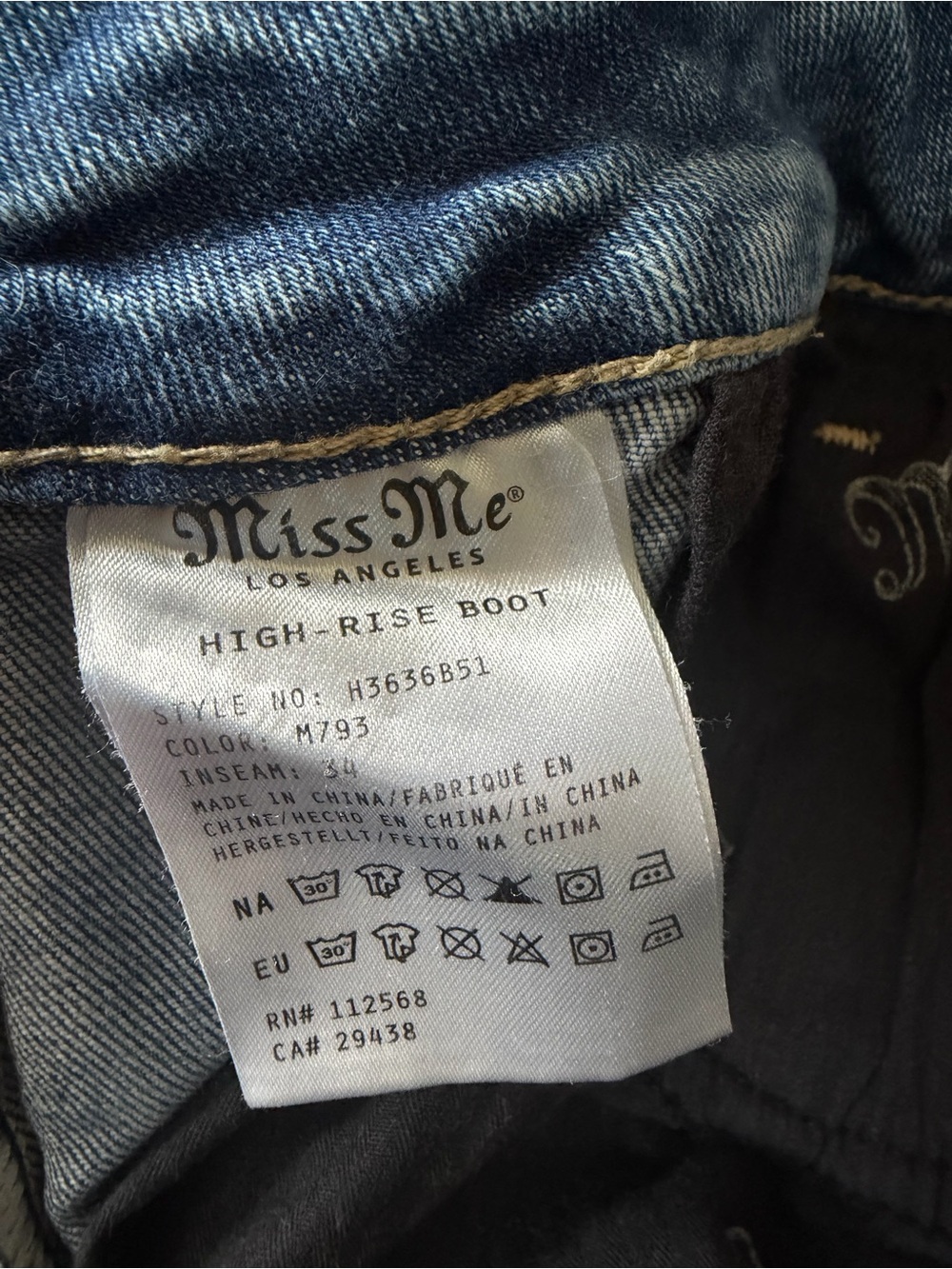 Miss Me•High Rise Bootcut Jeans - Picture 7 of 7